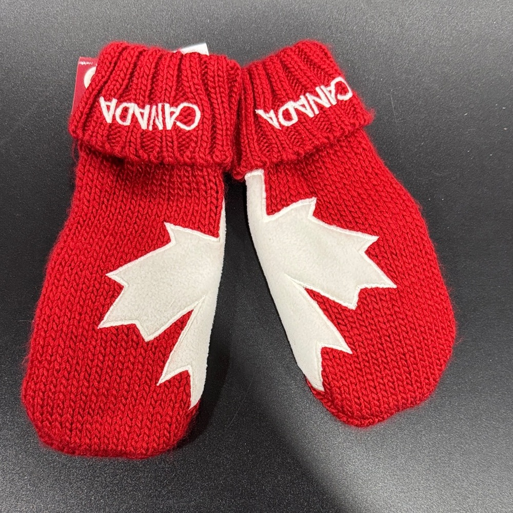 Olympic Canada Mittens ladies